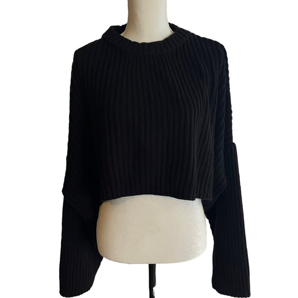 LBLC the label black crop ribbed heavyweight sweater size small